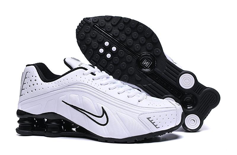 New Nike Shox R4 White Black Trainer
